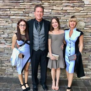 Meet your Posher, Leslie